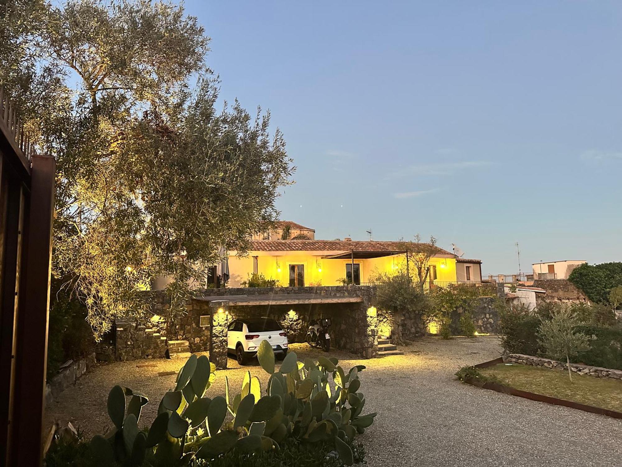 La Cantina Villa Di Campagna Ачиреале Экстерьер фото
